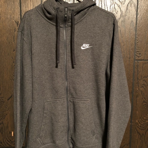 Nike Jackets & Blazers - Nike Sweatshirt
